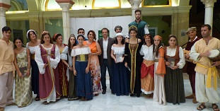 08280815 ALANIS FIESTA MEDIEVAL