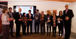 Dipu fitur