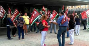 Trabajadoras aeropuerto protesta