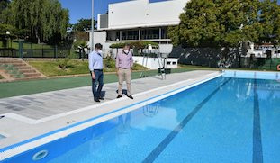 Piscina tomares