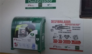 Desfibrilador esparinas