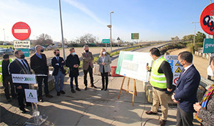 Carril bus vao puente seu00f1orita