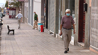 Hombre con mascarilla