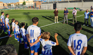 Estadio cesped rinconada