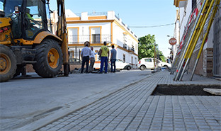 Obras calle luis cernuda palacios