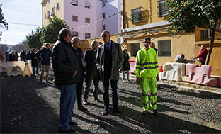 Alcalde sevilla los pajaritos