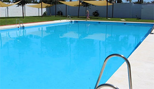 Piscina verano espartinas