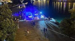 Fallecido muelle sal