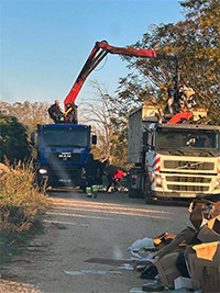 Vertido incontrolado la algaba