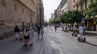 Avenida constitucion