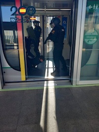 Simulacro metro policia