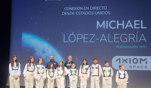 Constitucion lunar astronauta