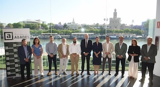 Carrera triana losremedios