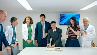 Delegacion china virgen rocio