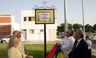 Plaza musica los palacios